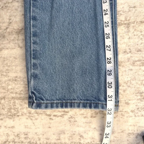 Vintage Carhartt Light Wash Straight Leg Denim Grunge Jeans Size 34x32